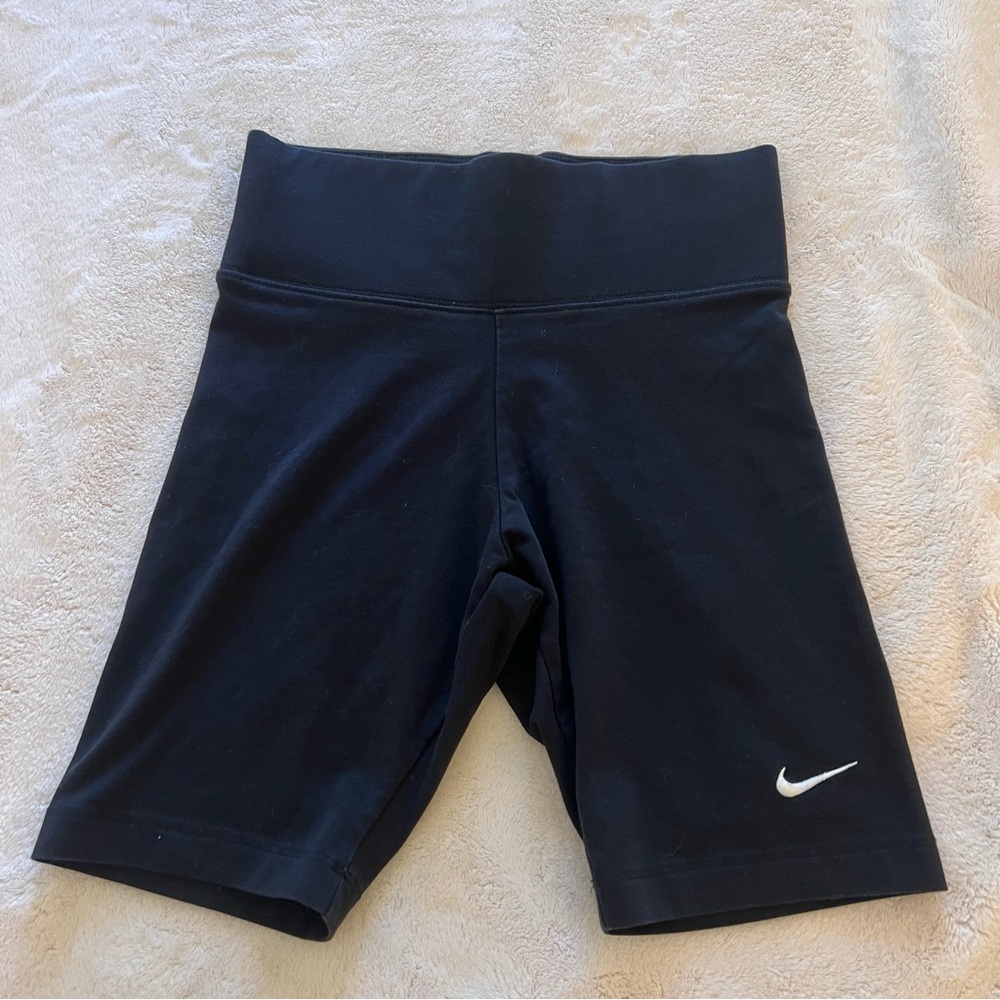 NIKE BIKER SHORTS